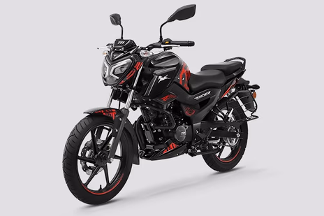 TVS Raider 125 self-drive rental in Sakleshpura & Hassan